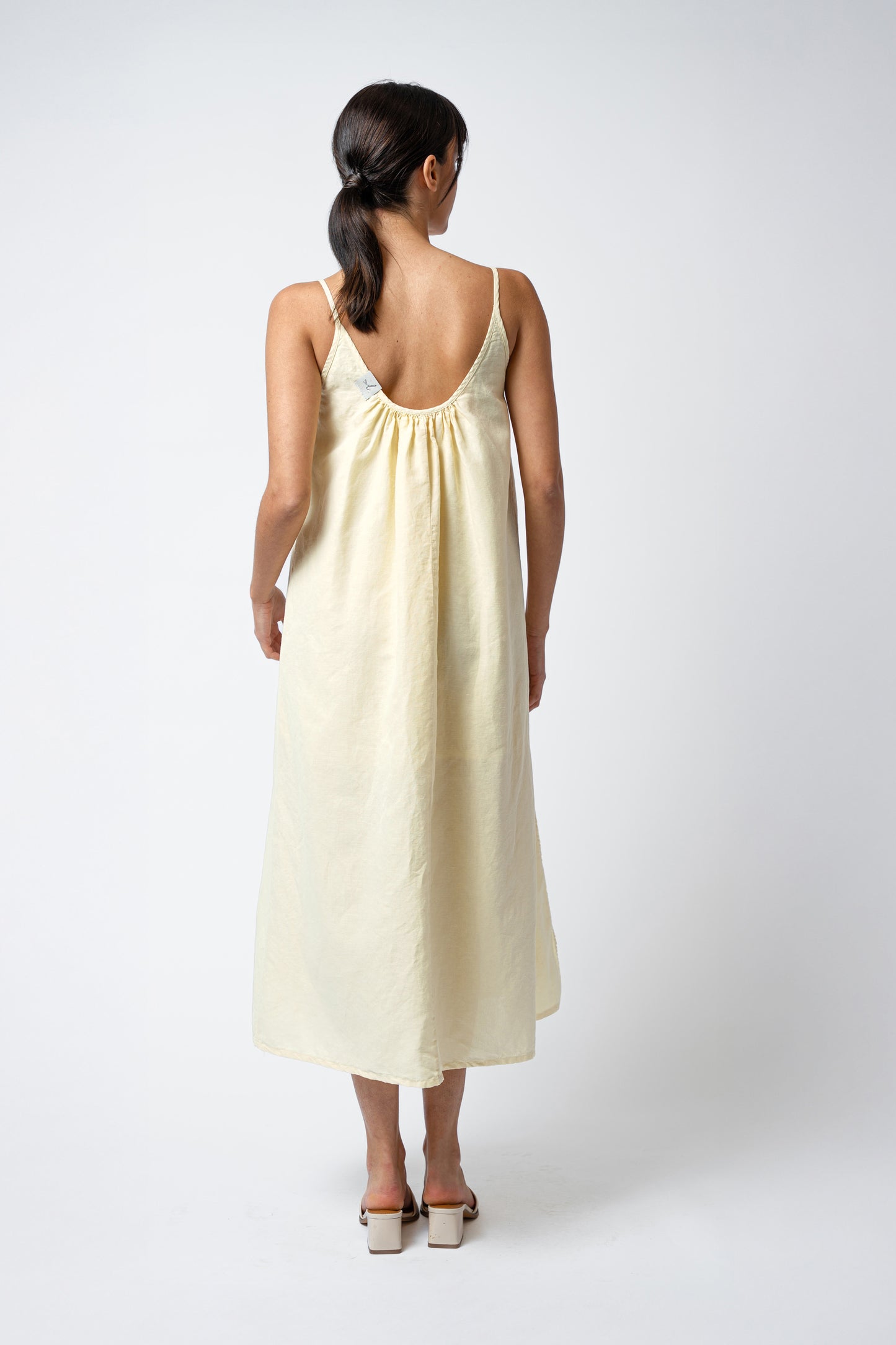 Vestito Aria con tasche e spacchi laterali - giallo Burro