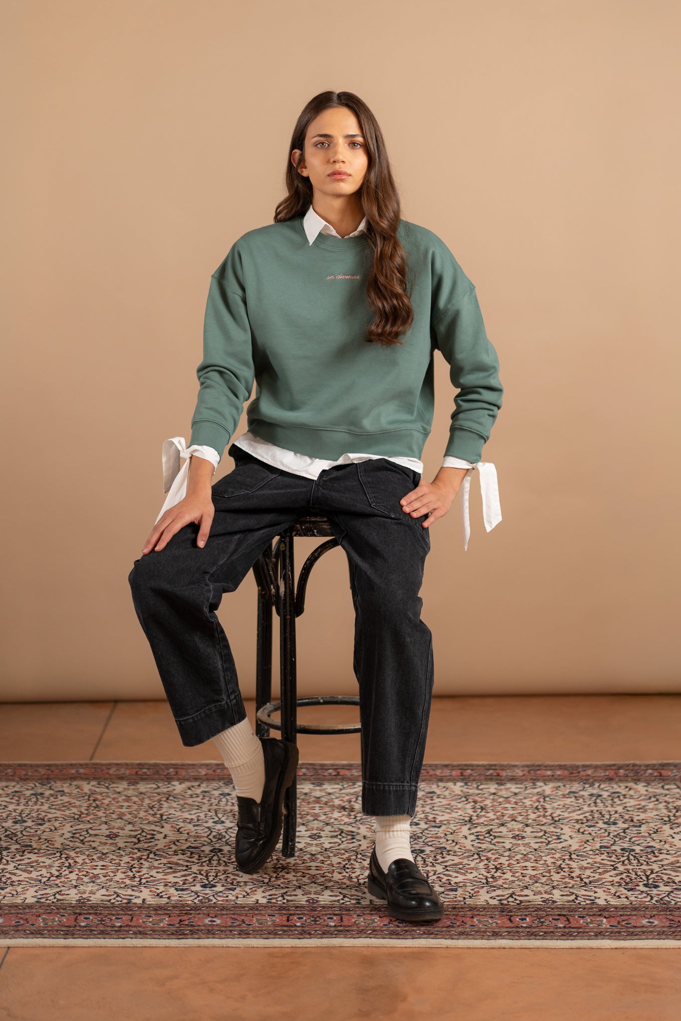 Sweatshirt „In divenire“ – Eukalyptusgrün