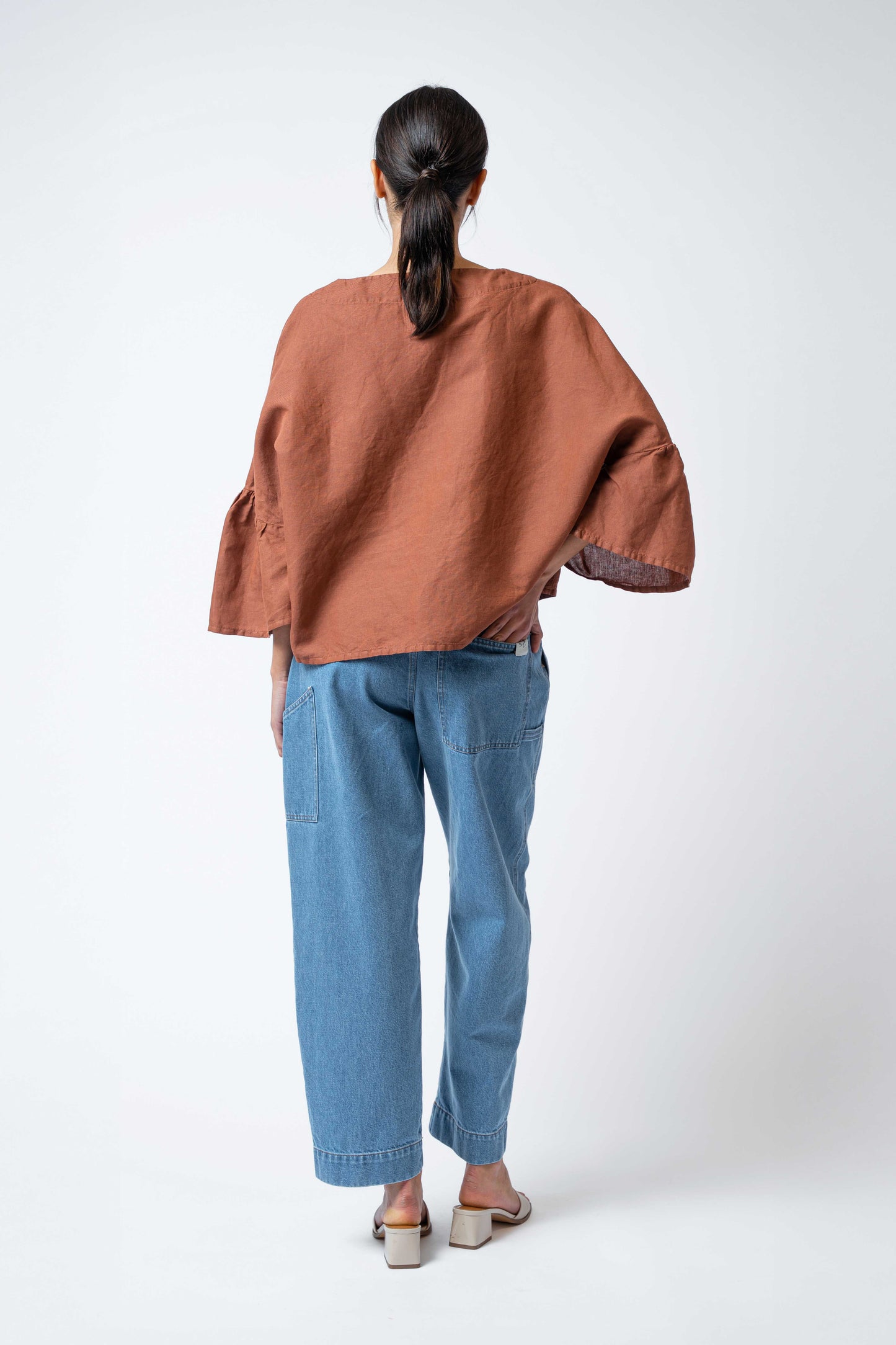 BR2 - Blusa Bloom marrone Siena