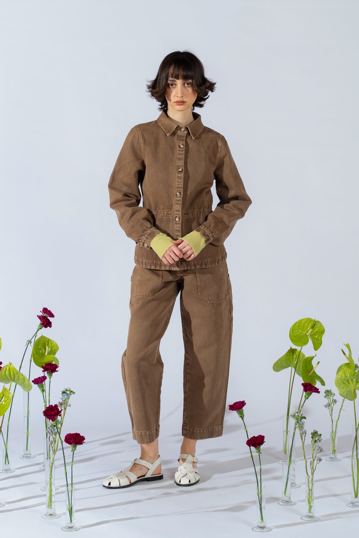 Overshirt Eva mit Kordelzug aus Hanf-Denim – Old Brown
