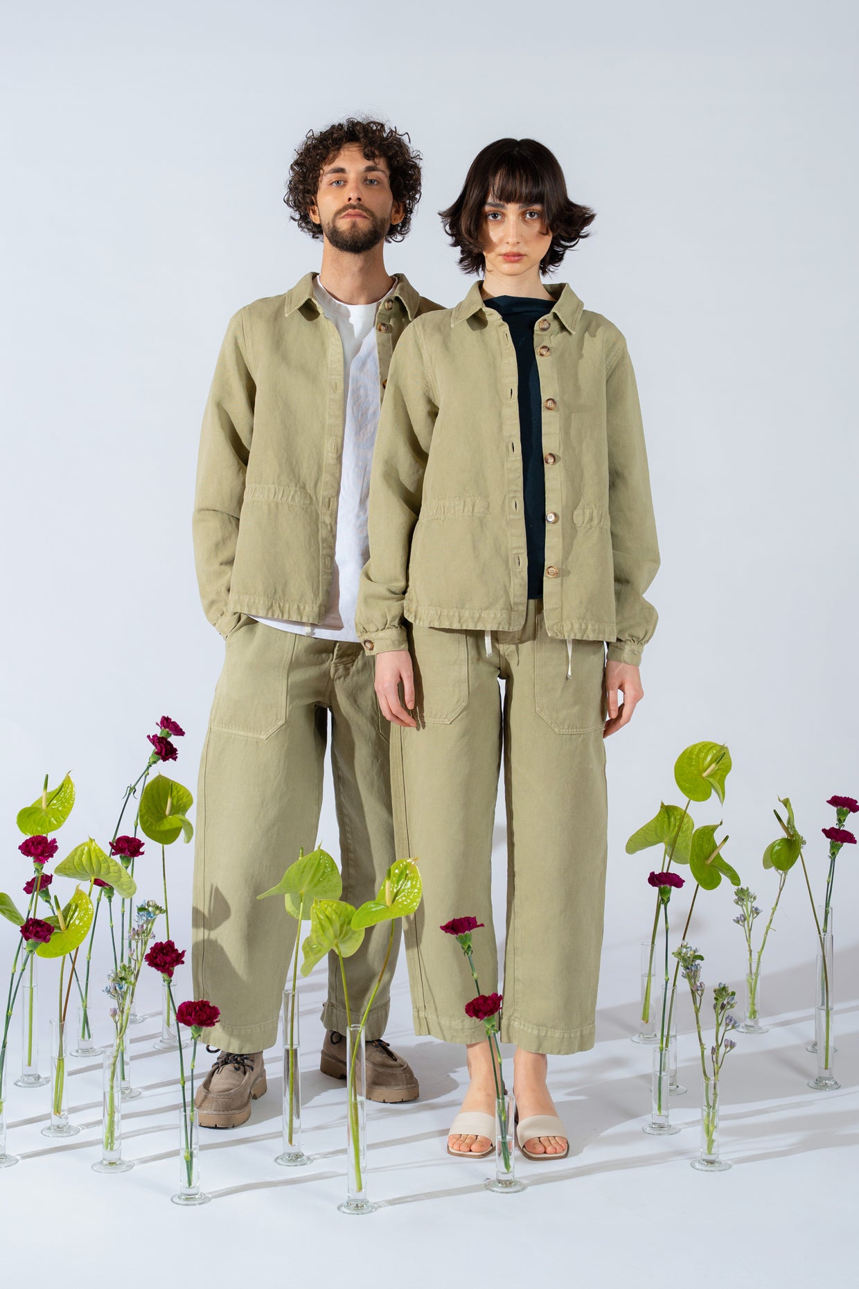 Overshirt Eva mit Kordelzug aus Hanf-Denim – kiwigrün