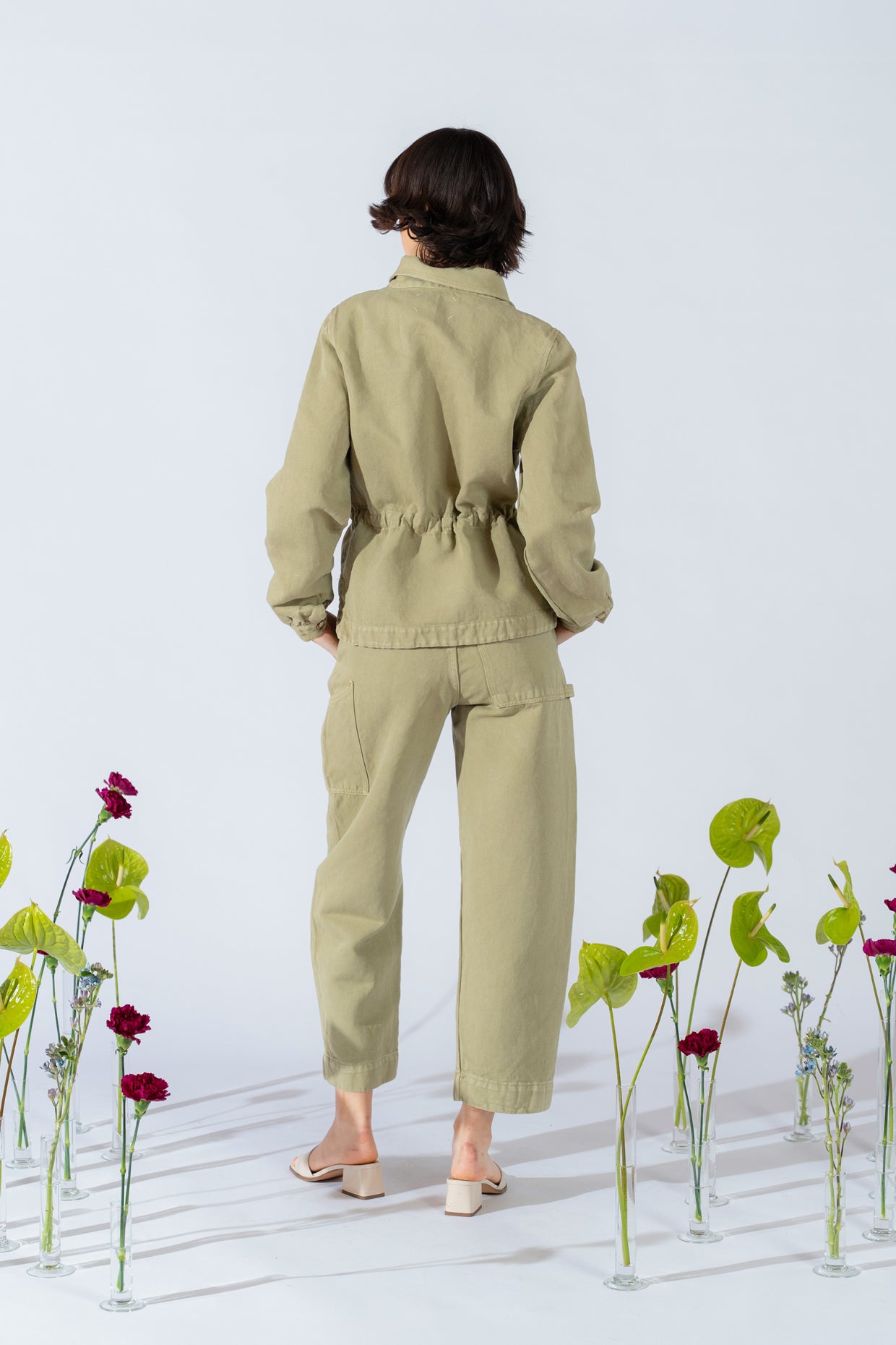 Overshirt Eva mit Kordelzug aus Hanf-Denim – kiwigrün