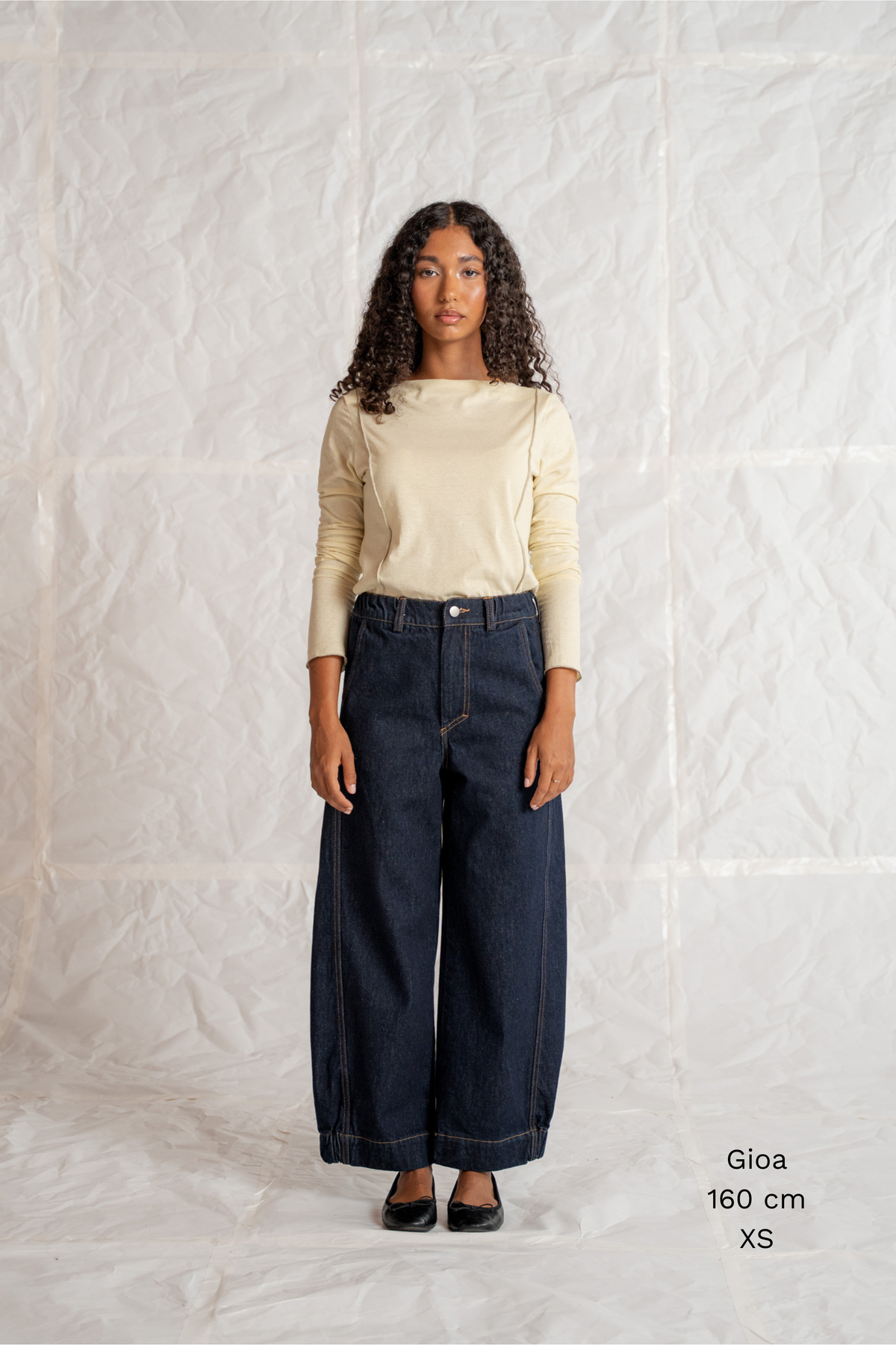 Selene Jeans in Recycled Cotton with Elastic Waistband - Indigo Blue