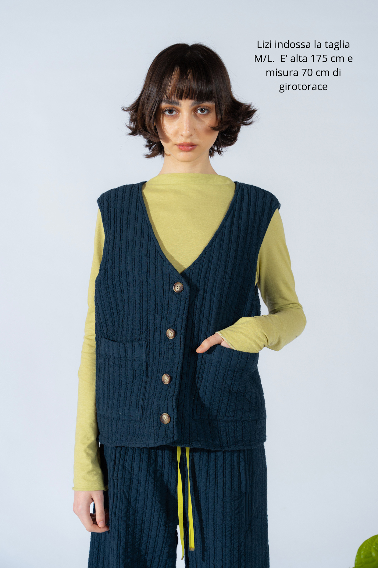SET: Hose Milo + Weste Vega