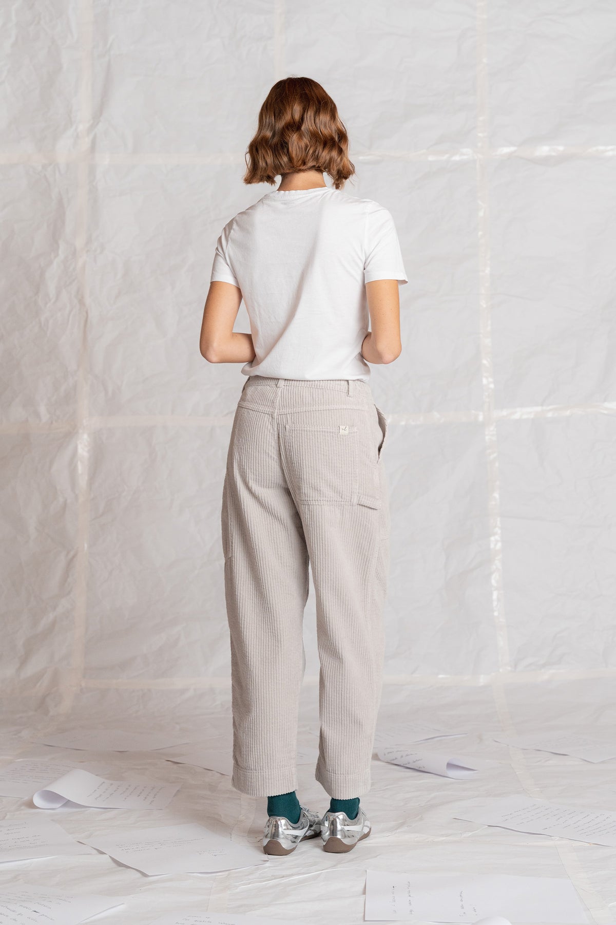 Pantaloni Apollo in velluto con elastico in vita - Sasso