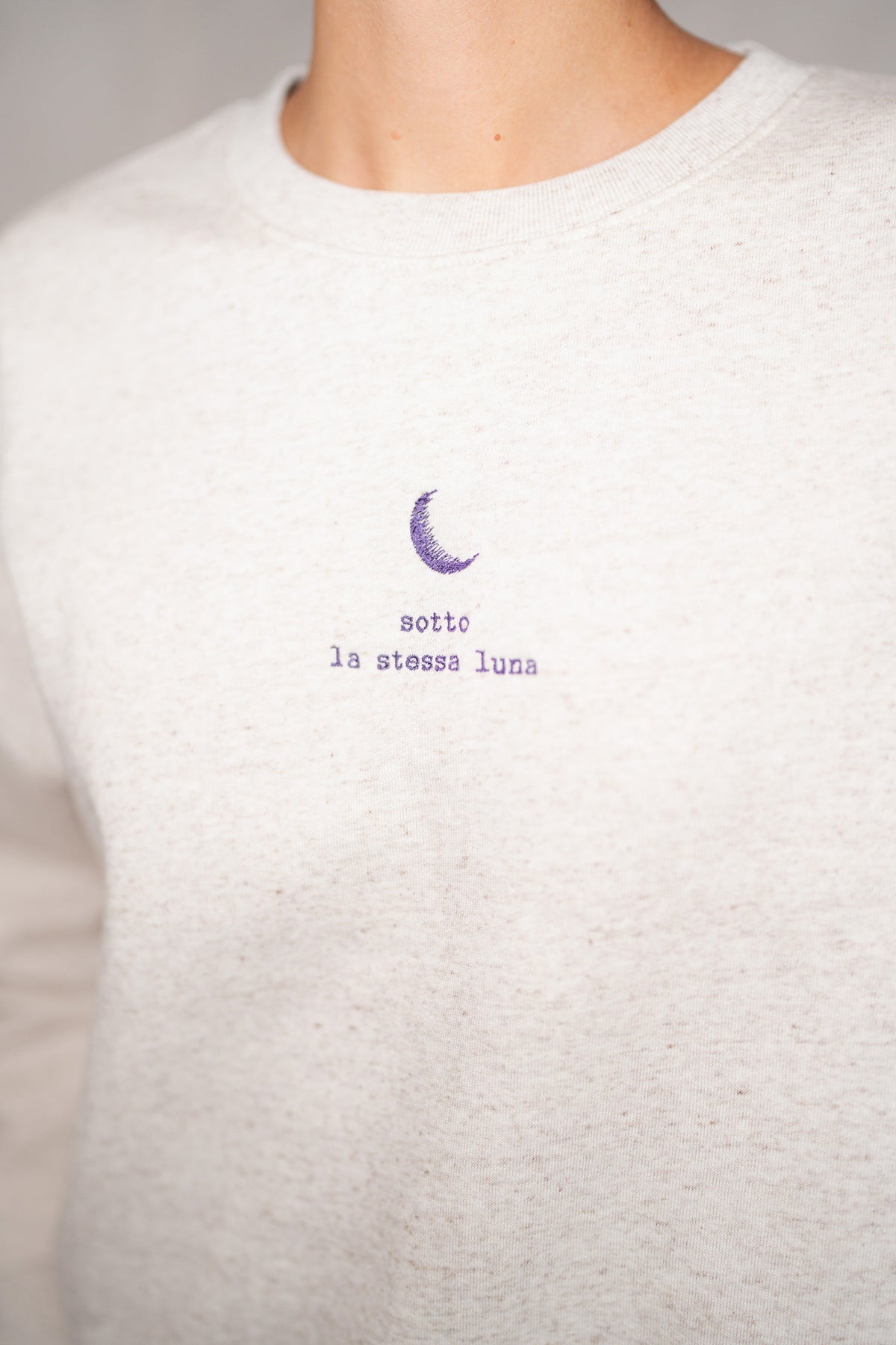 Sweatshirt „In divenire“ – Naturfarben