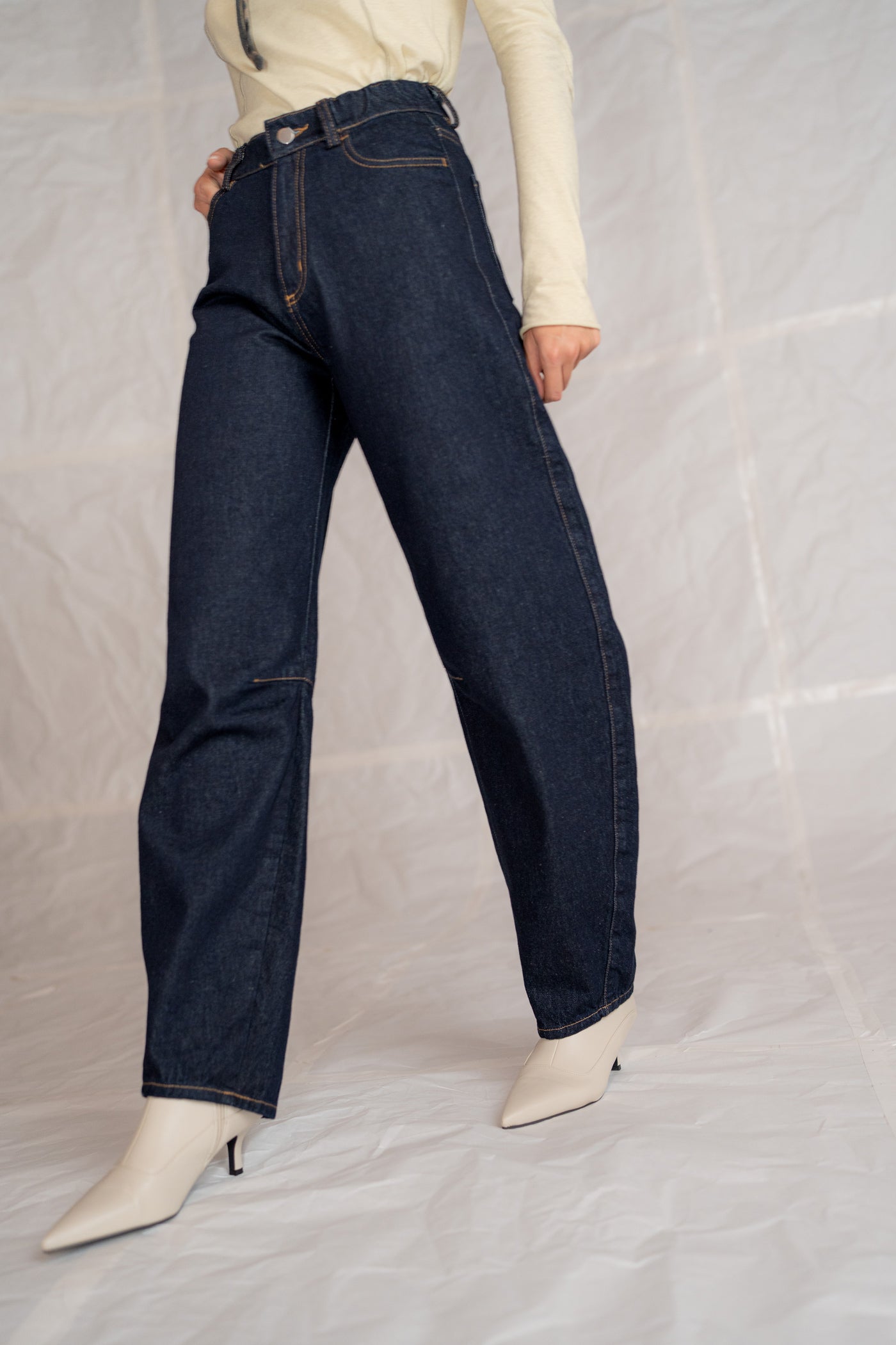 Jeans barrel leg lungo con elastico in vita - blu Indaco