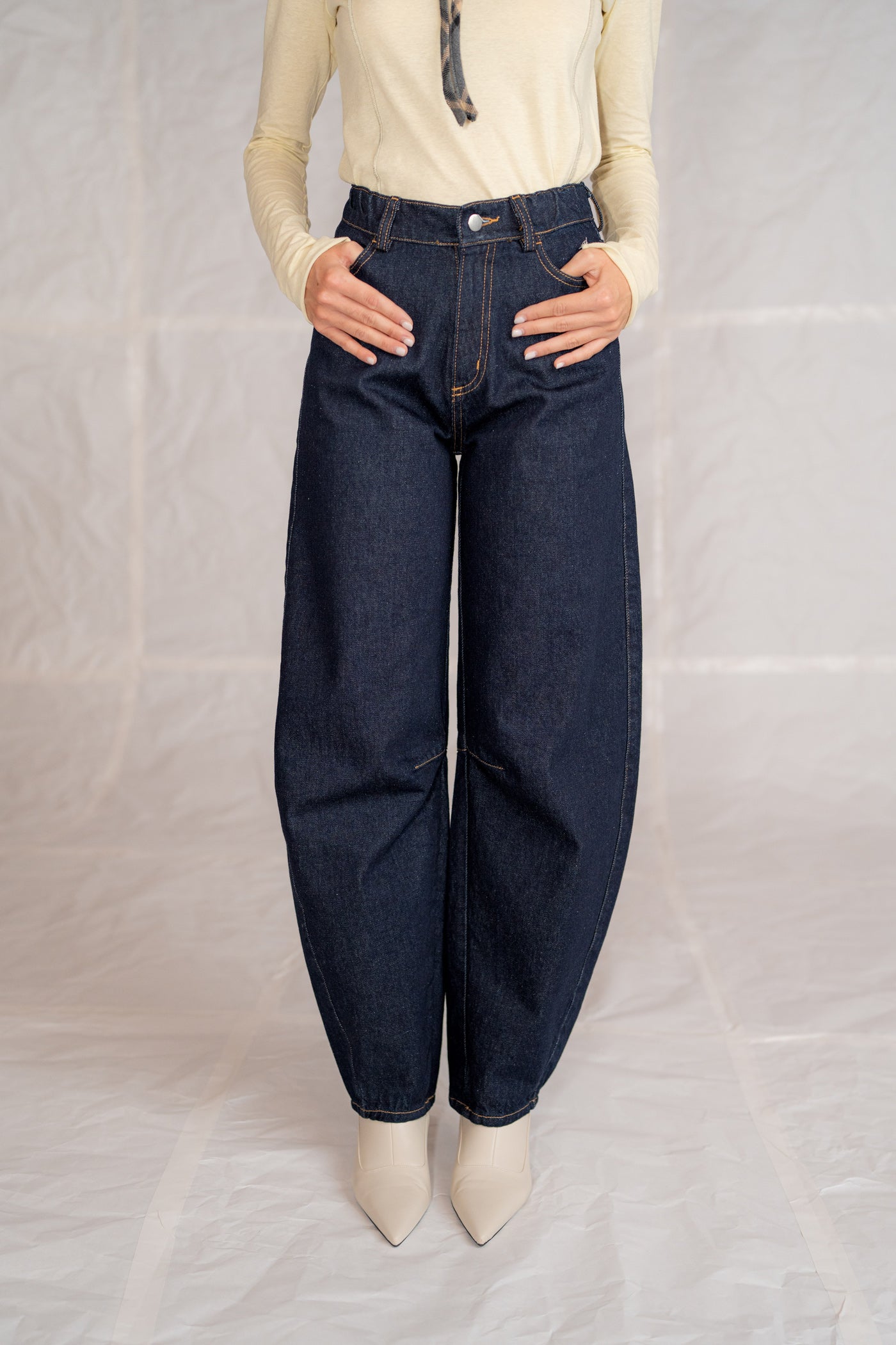 Jeans barrel leg lungo con elastico in vita - blu Indaco