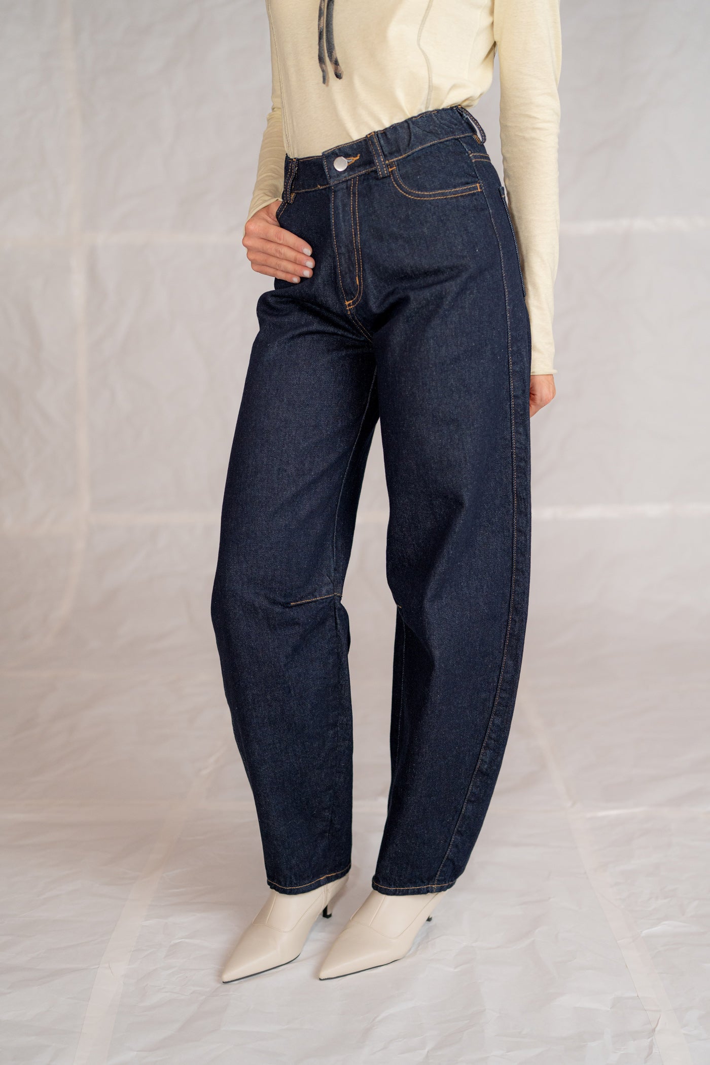 Jeans barrel leg lungo con elastico in vita - blu Indaco