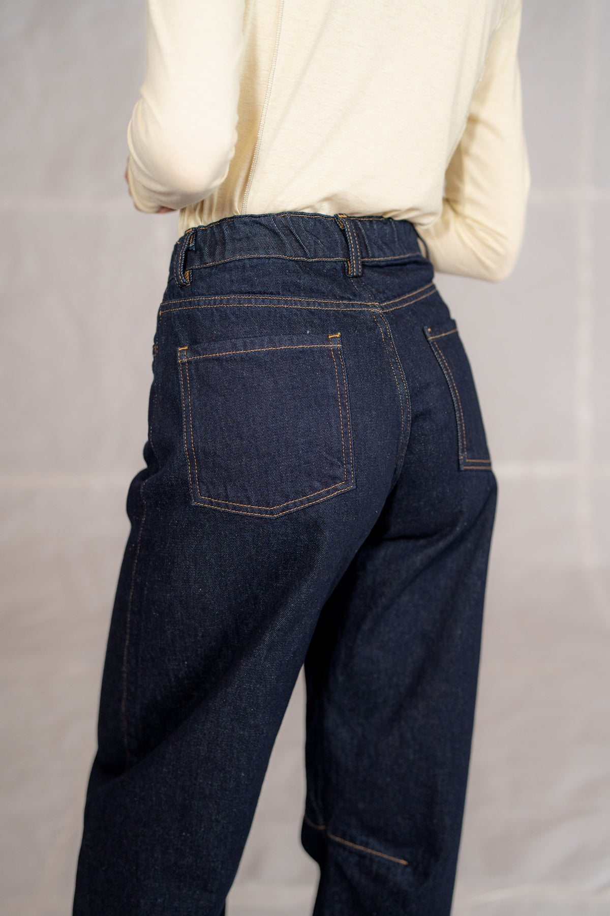 Jeans barrel leg lungo con elastico in vita - blu Indaco