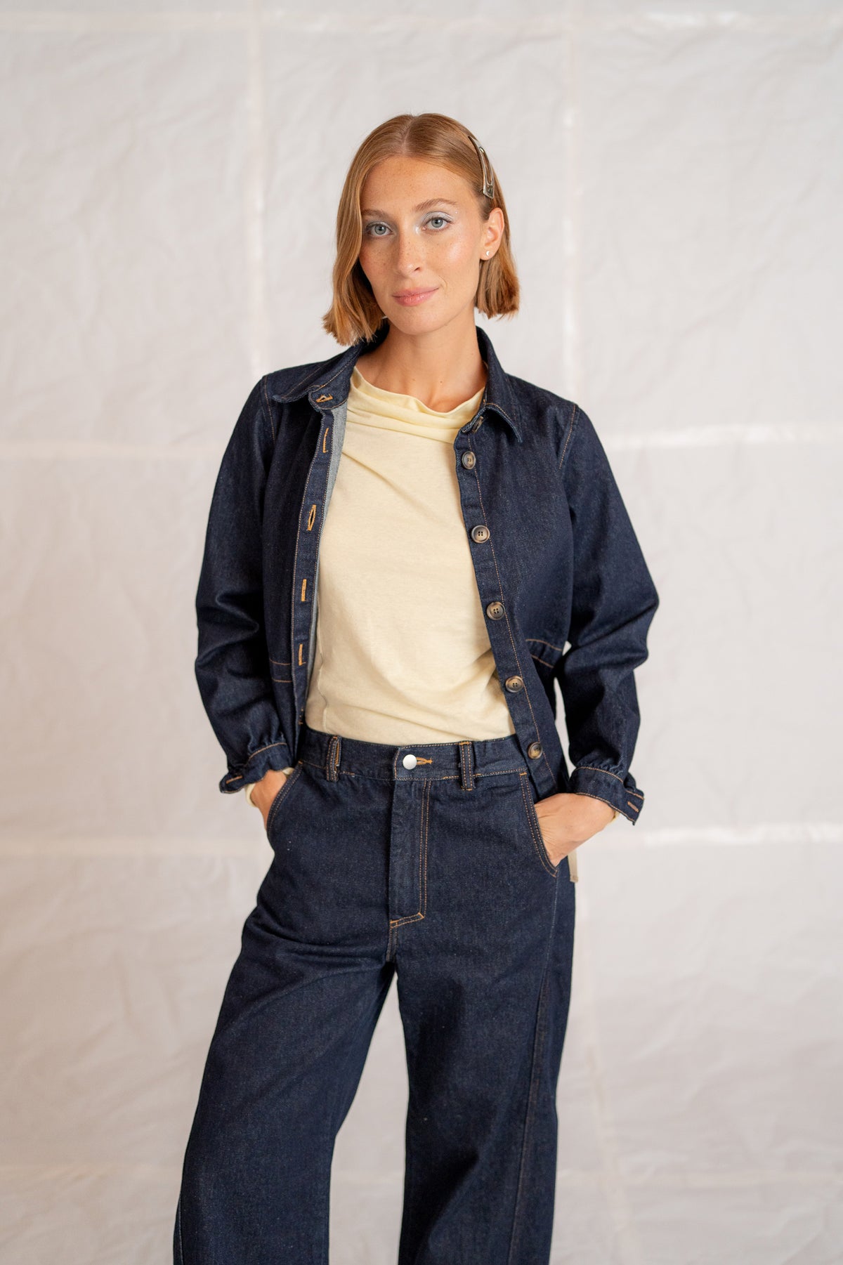 Overshirt Jeans Eva con coulisse in cotone riciclato - Blu indaco