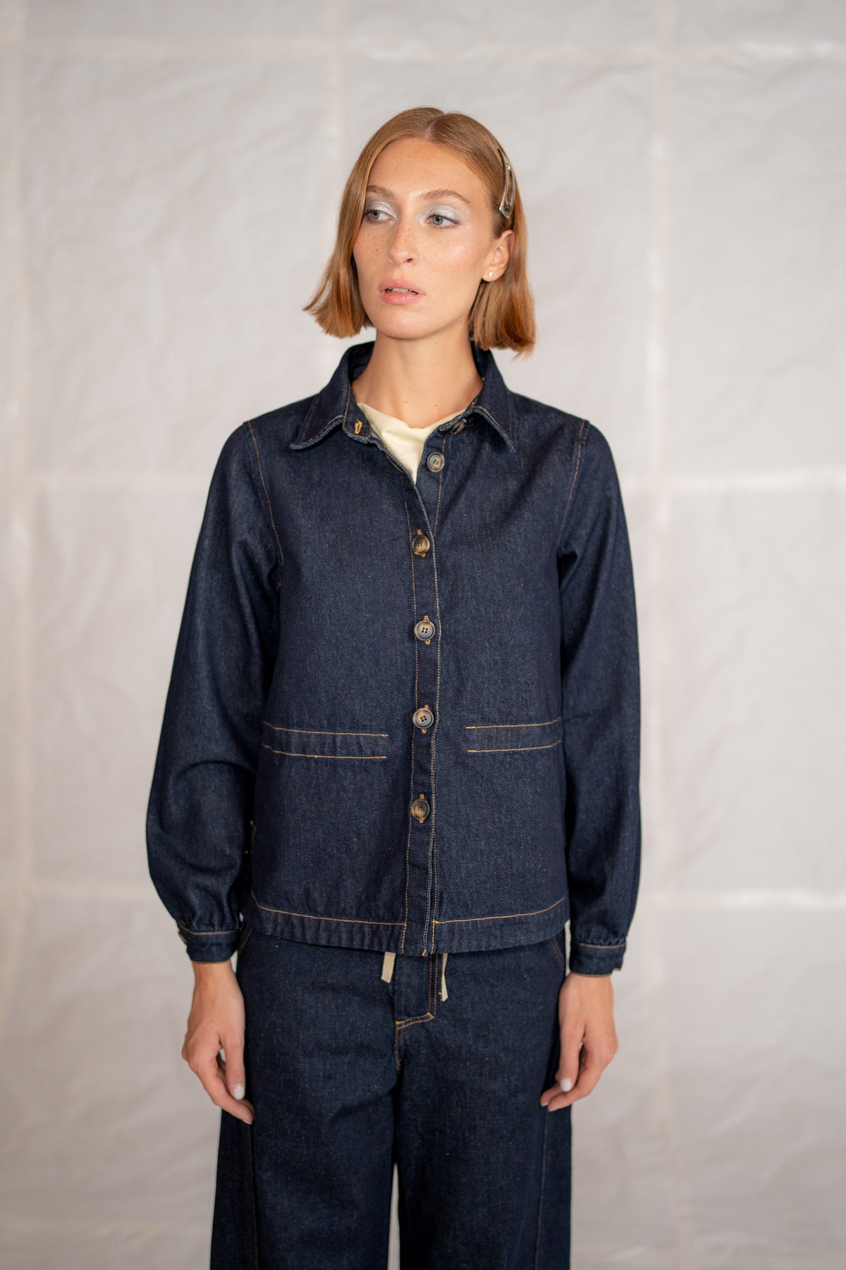 Overshirt Jeans Eva con coulisse in cotone riciclato - Blu indaco