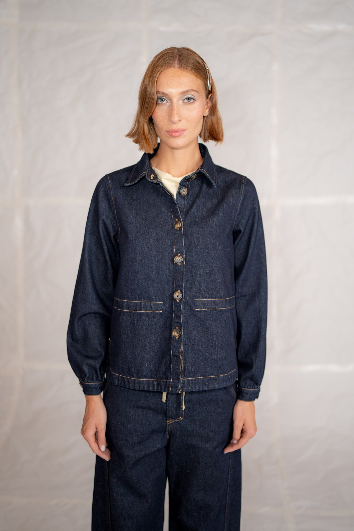 Overshirt Jeans Eva con coulisse in cotone riciclato - Blu indaco