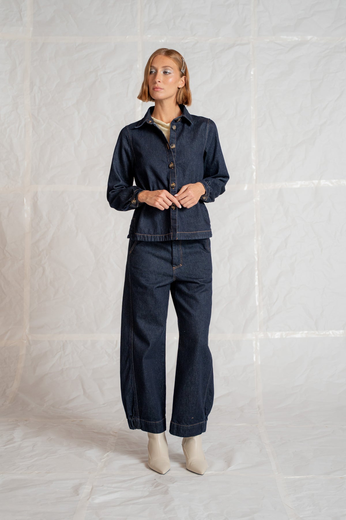Selene Jeans in Recycled Cotton with Elastic Waistband - Indigo Blue