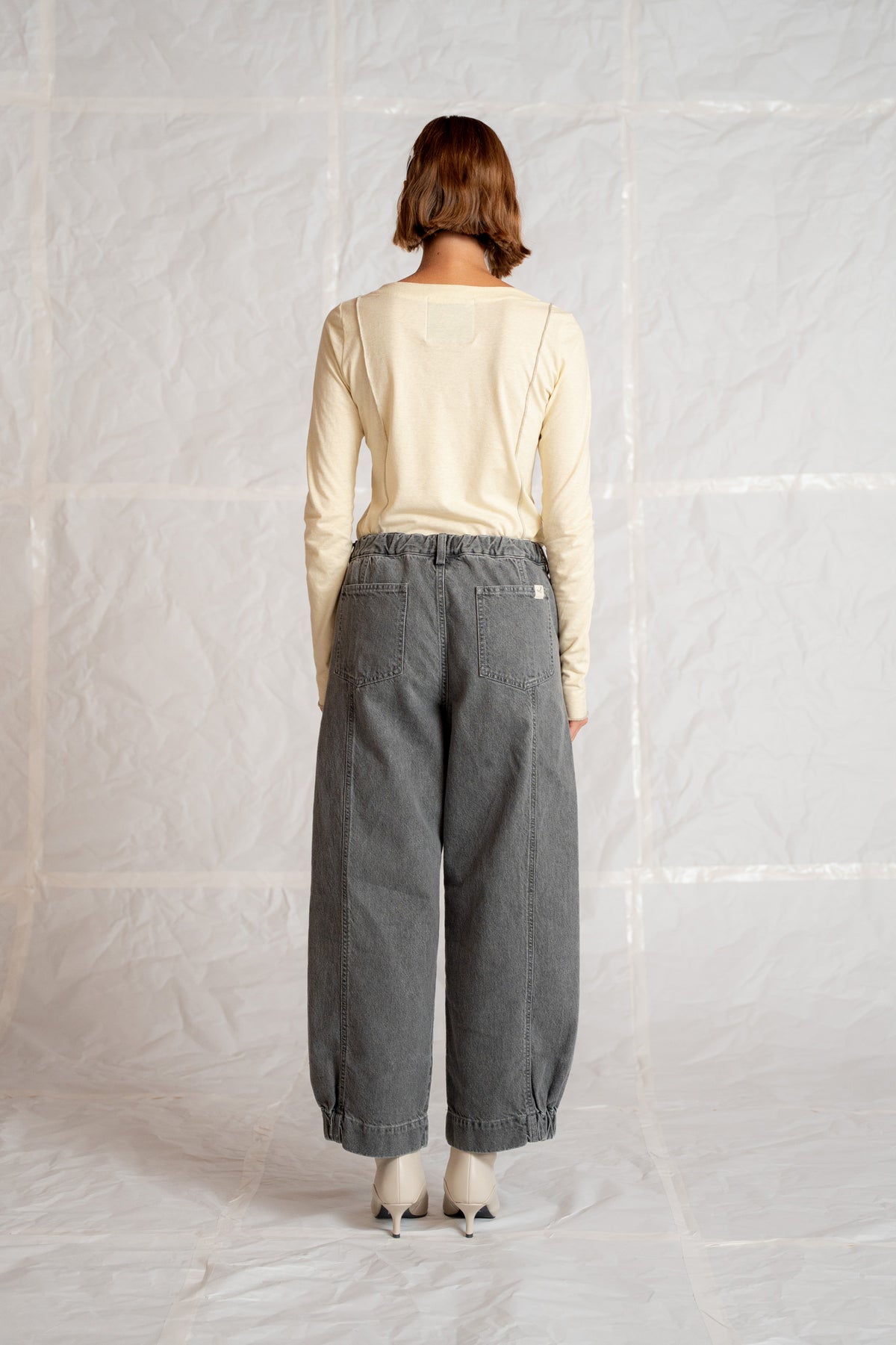 Jeans Selene in cotone canapa con elastico in vita - grigio stonewashed