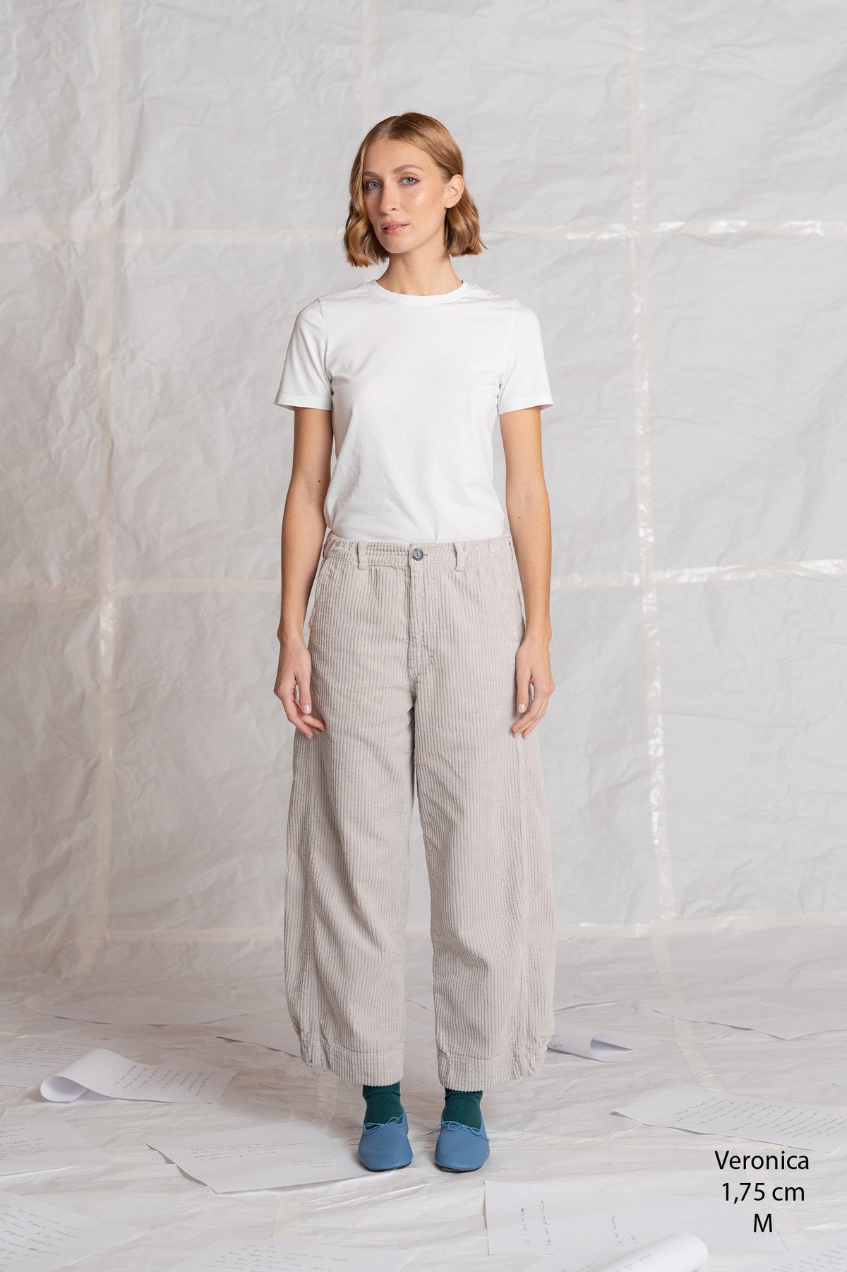 Pantalone Selene in velluto con elastico in vita - Sasso