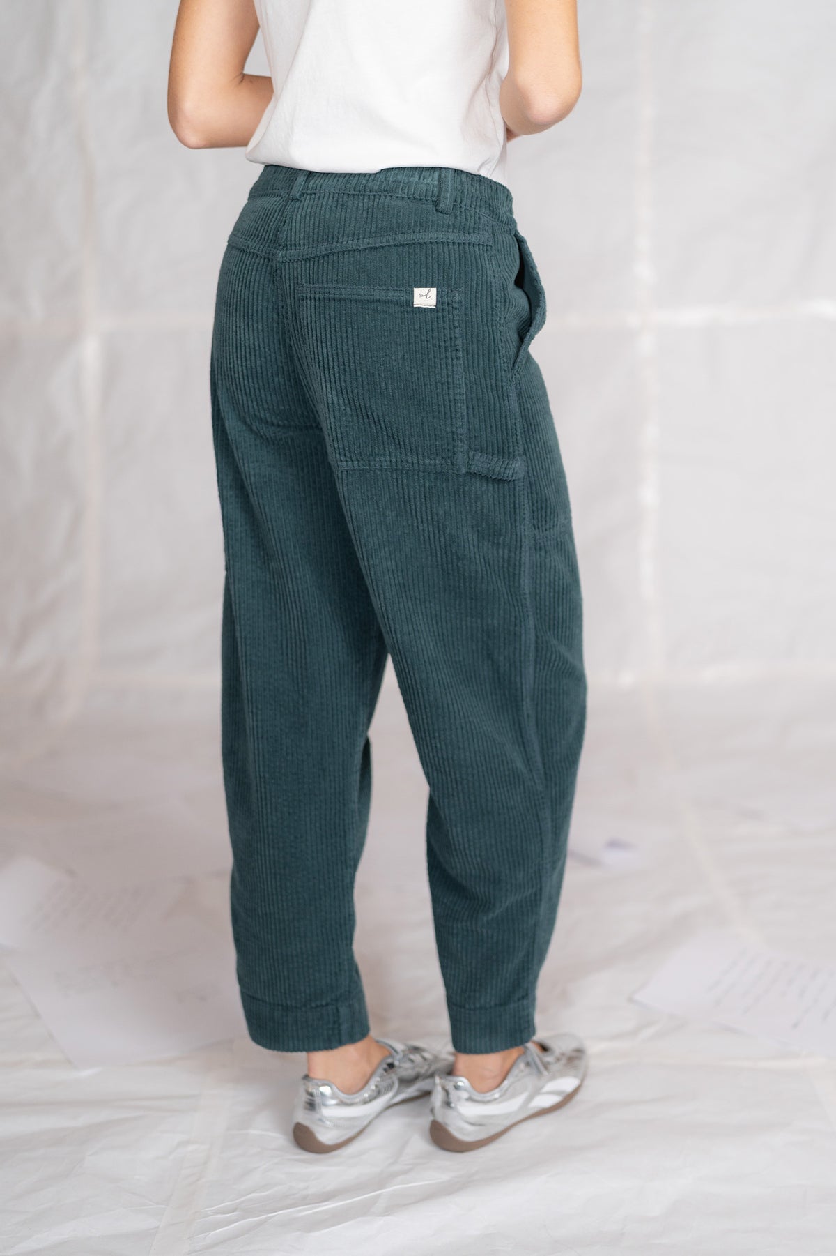 Pantaloni Apollo in velluto con elastico in vita - verde Bosco
