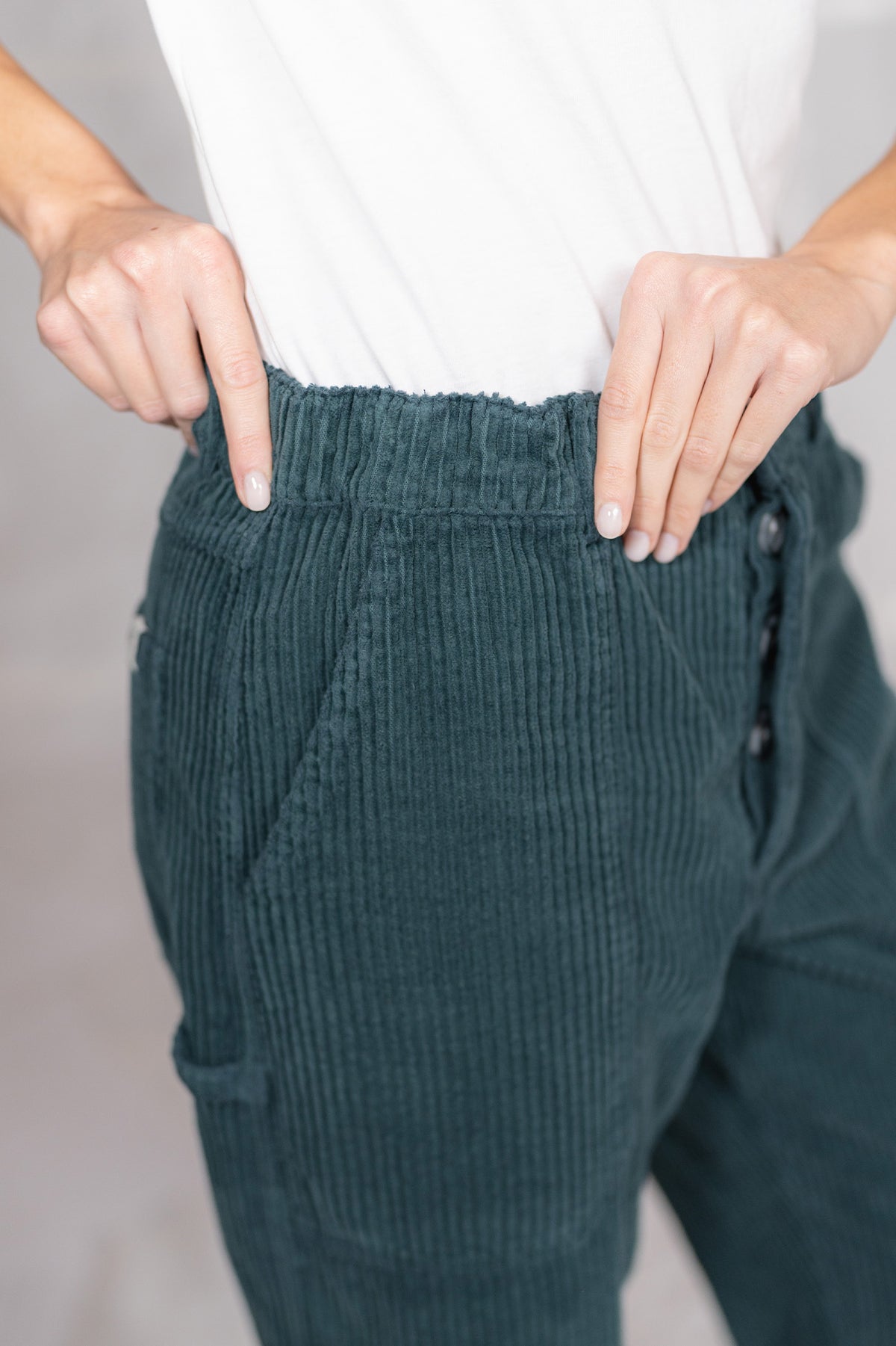 Pantaloni Apollo in velluto con elastico in vita - verde Bosco