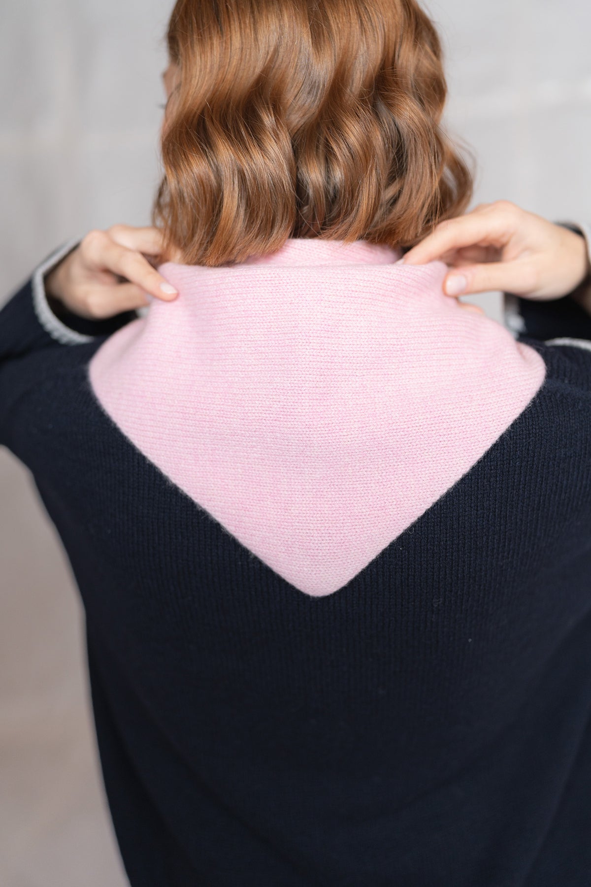 Sciarpa Triangolo in lana e cashmere - rosa Cipria