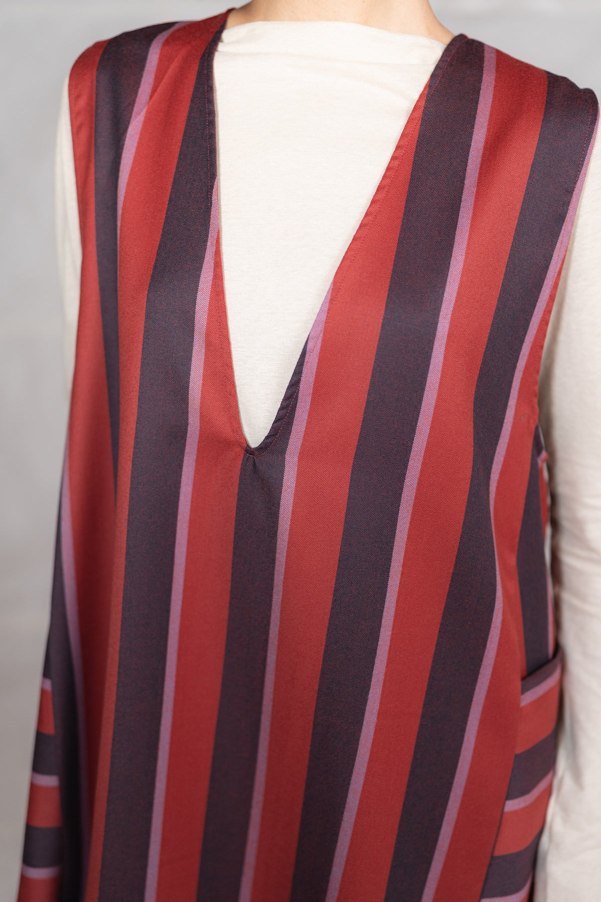 Vestito scamiciato Cosmo in lana vergine - Righe rosso e blu