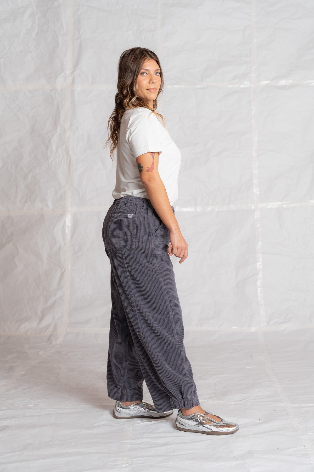 Pantalone Selene in velluto con elastico in vita - Malva