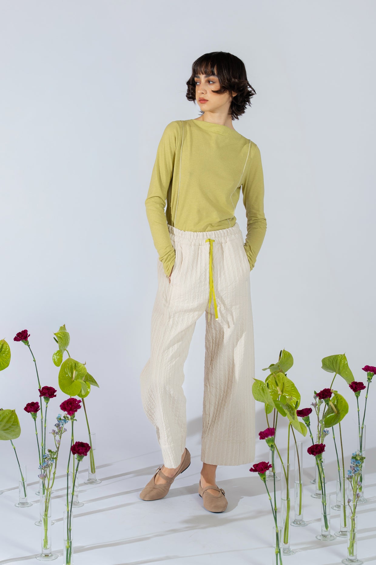 Tea Langärmliges Shirt aus Hanf-Baumwolle mit Kontrastnähten – Bergamottegrün