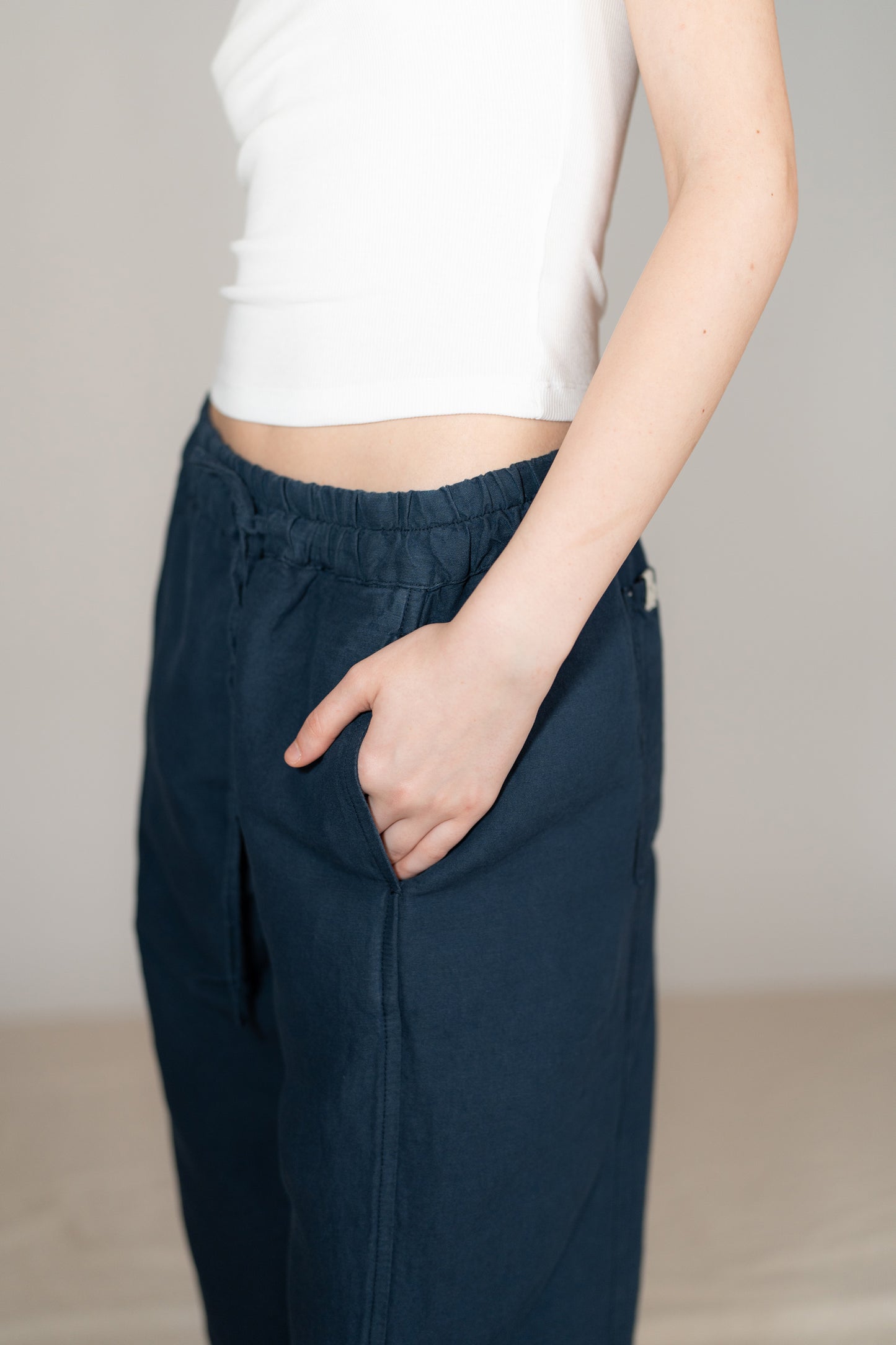 Pantaloni Levante in canapa cotone con elastico in vita e coulisse - blu Navy