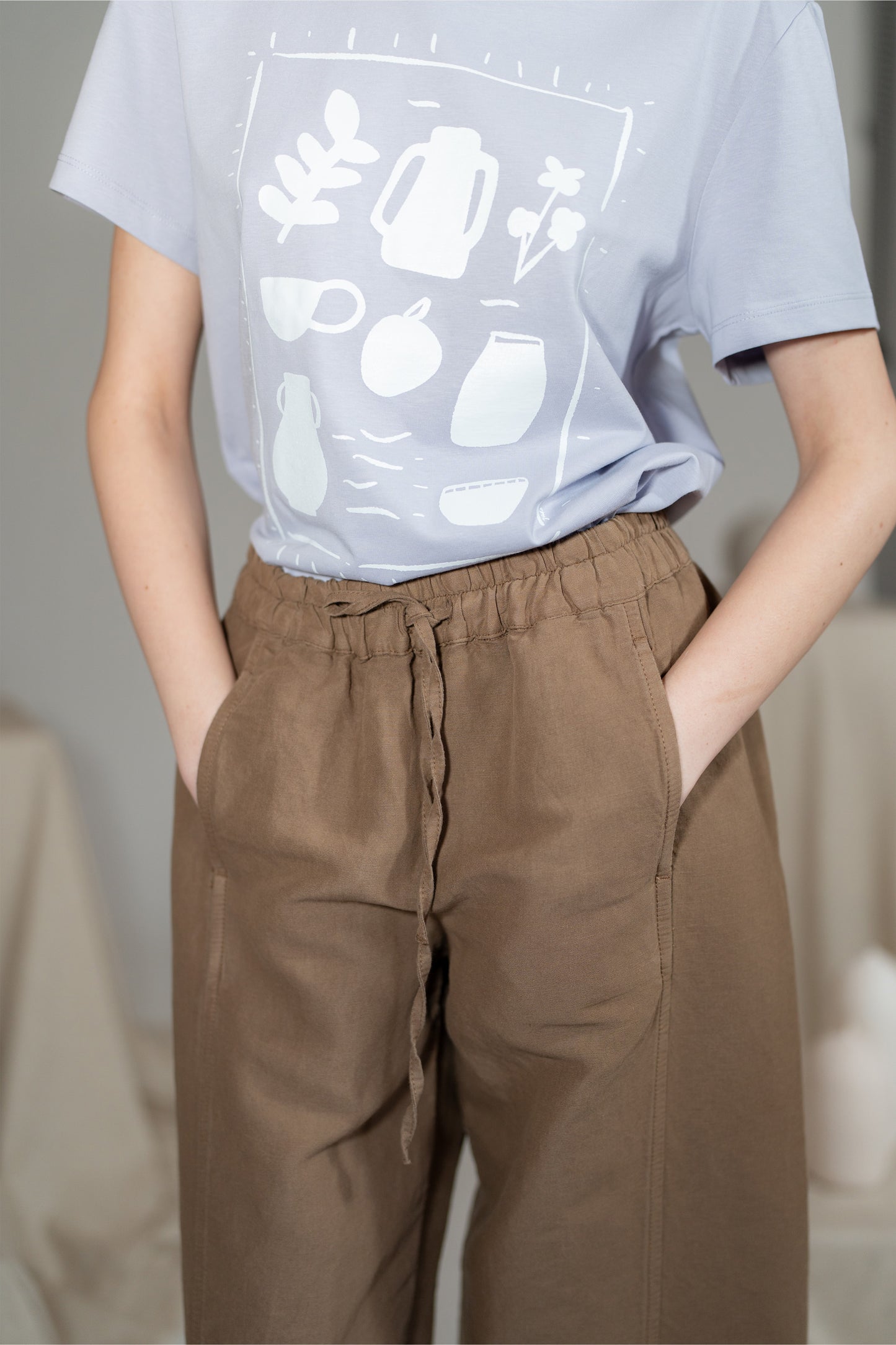 Pantaloni Levante in canapa cotone con elastico in vita e coulisse - Marrone