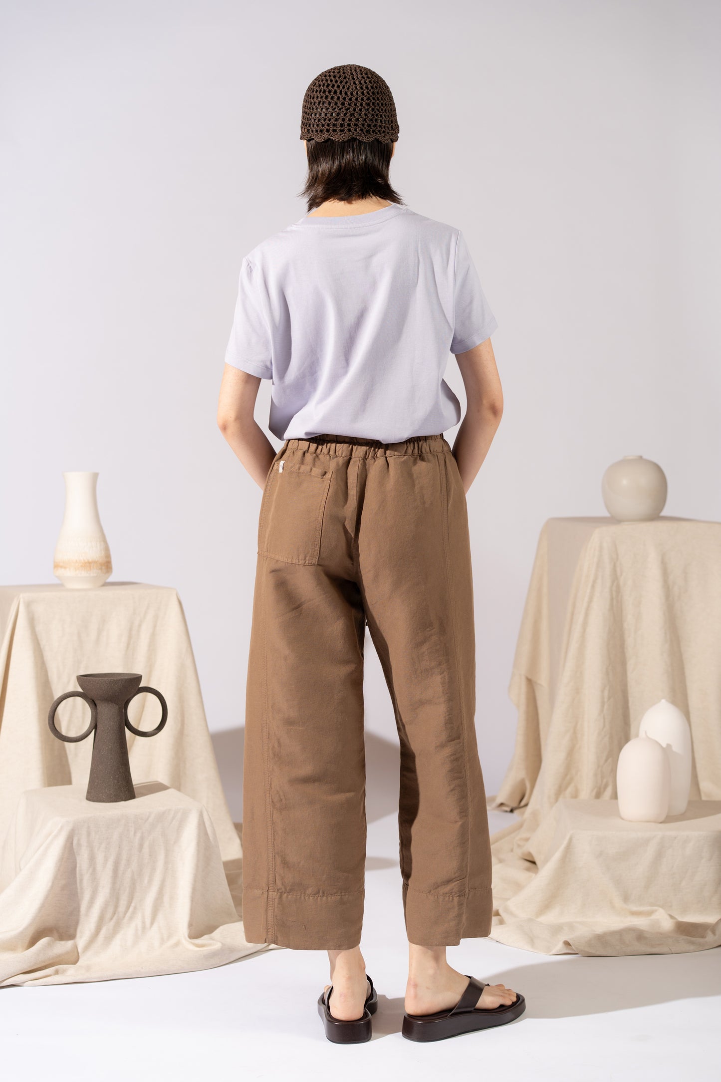 Pantaloni Levante in canapa cotone con elastico in vita e coulisse - Marrone