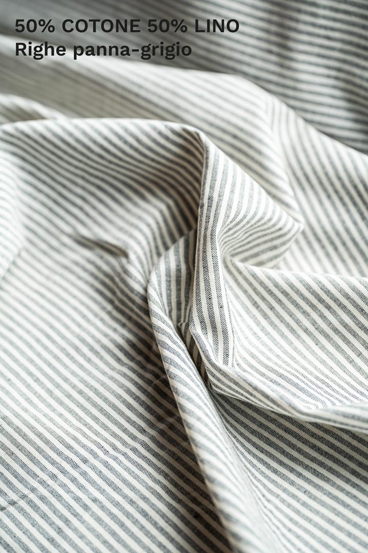 KIT Blusa con bottoni:  Cartamodello Cartaceo + Tessuto