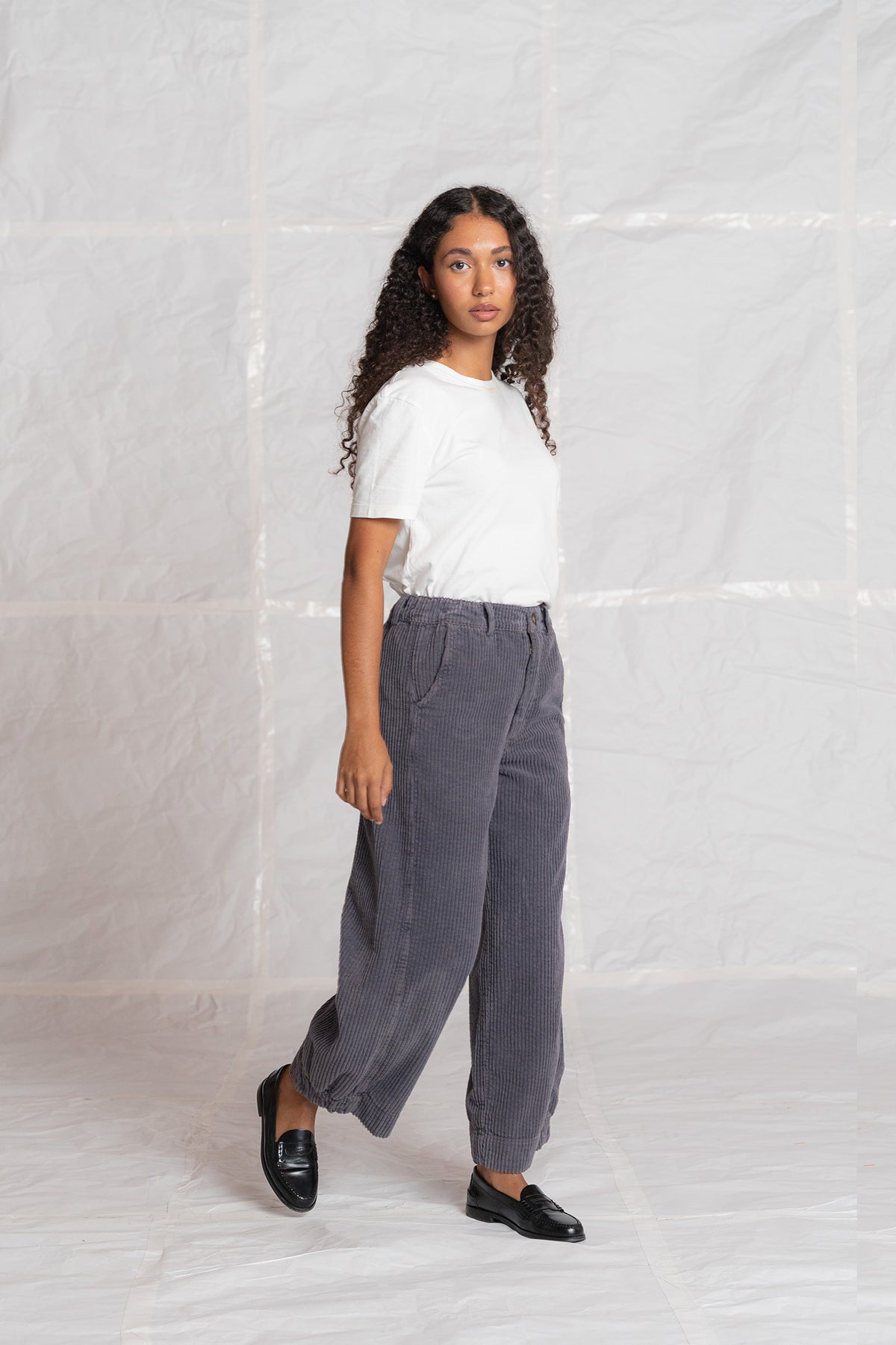 Pantalone Selene in velluto con elastico in vita - Malva