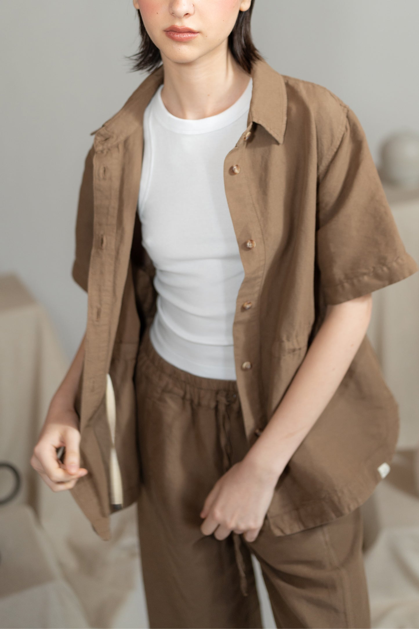Camicia Aura con coulisse in Canapa Cotone - Marrone