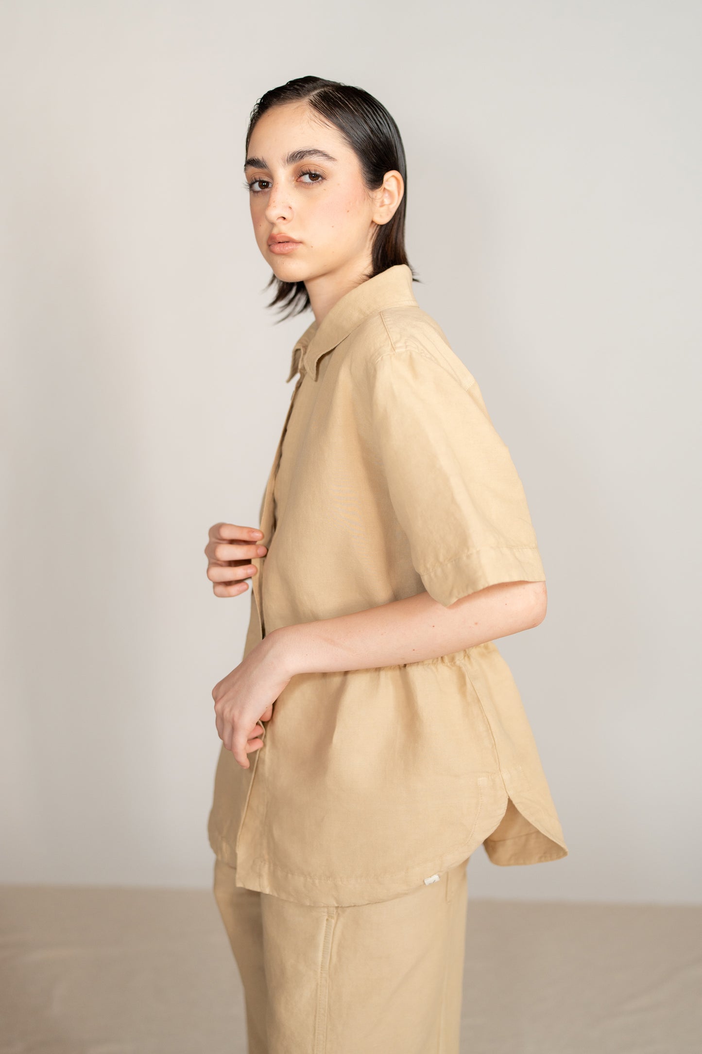 Camicia Aura con coulisse in Canapa Cotone - Miele