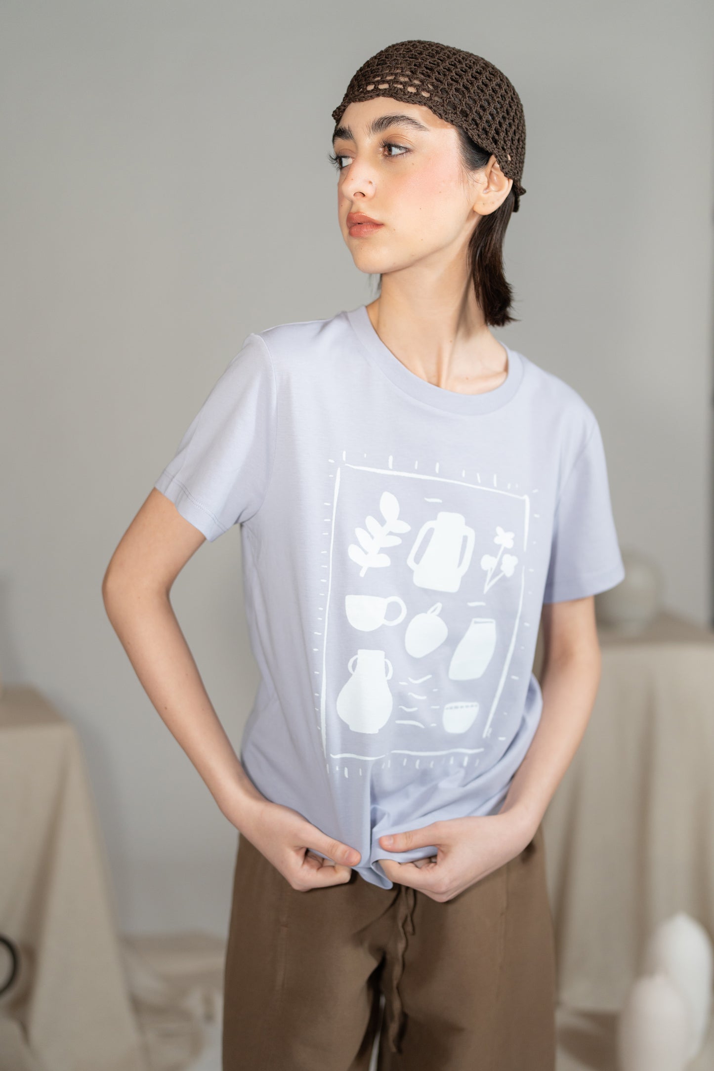 Sweatshirt mit Rundhalsausschnitt „Uno spazio da custodire” (Ein Ort zum Bewahren) – Bio-Baumwolle – Marineblau