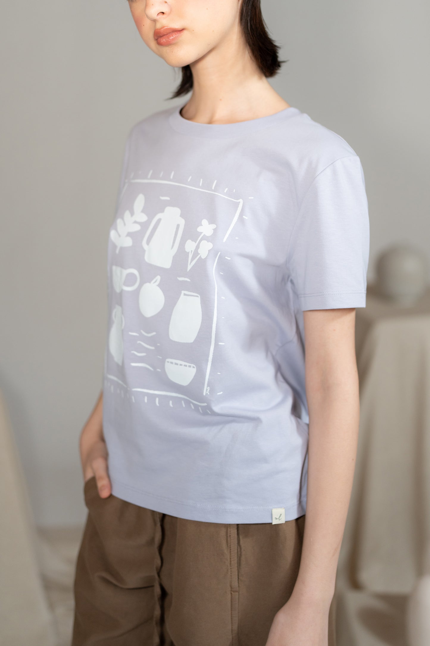 Sweatshirt mit Rundhalsausschnitt „Uno spazio da custodire” (Ein Ort zum Bewahren) – Bio-Baumwolle – Marineblau