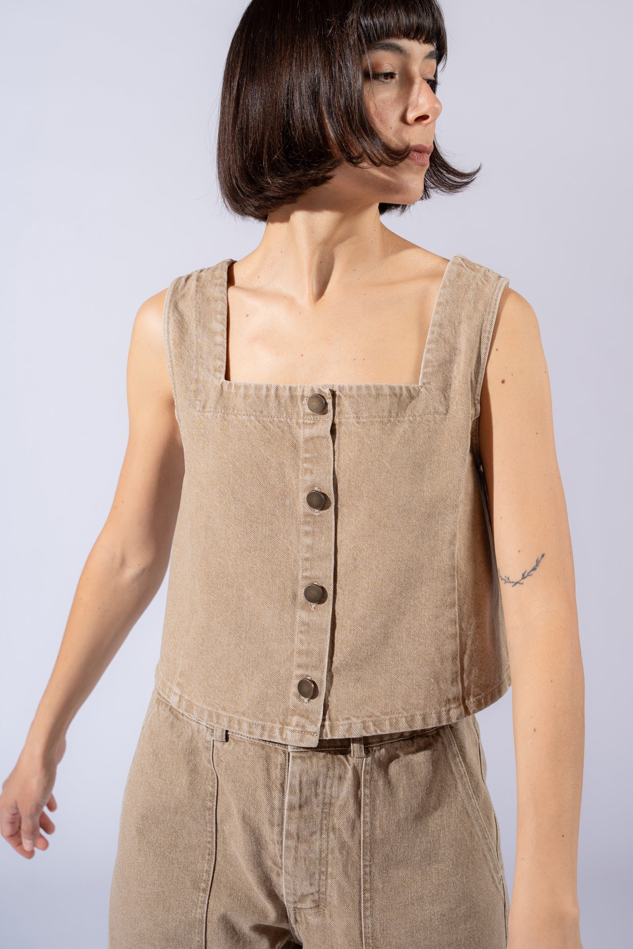 AKTIONSSET: Jeans Apollo Duna + Top Yoko Duna