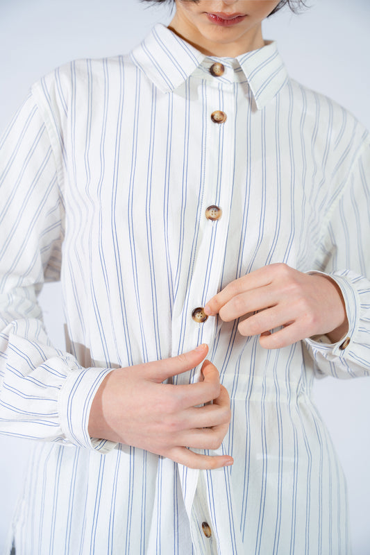 Camicia Vera con coulisse in cotone bio - bianco riga blu