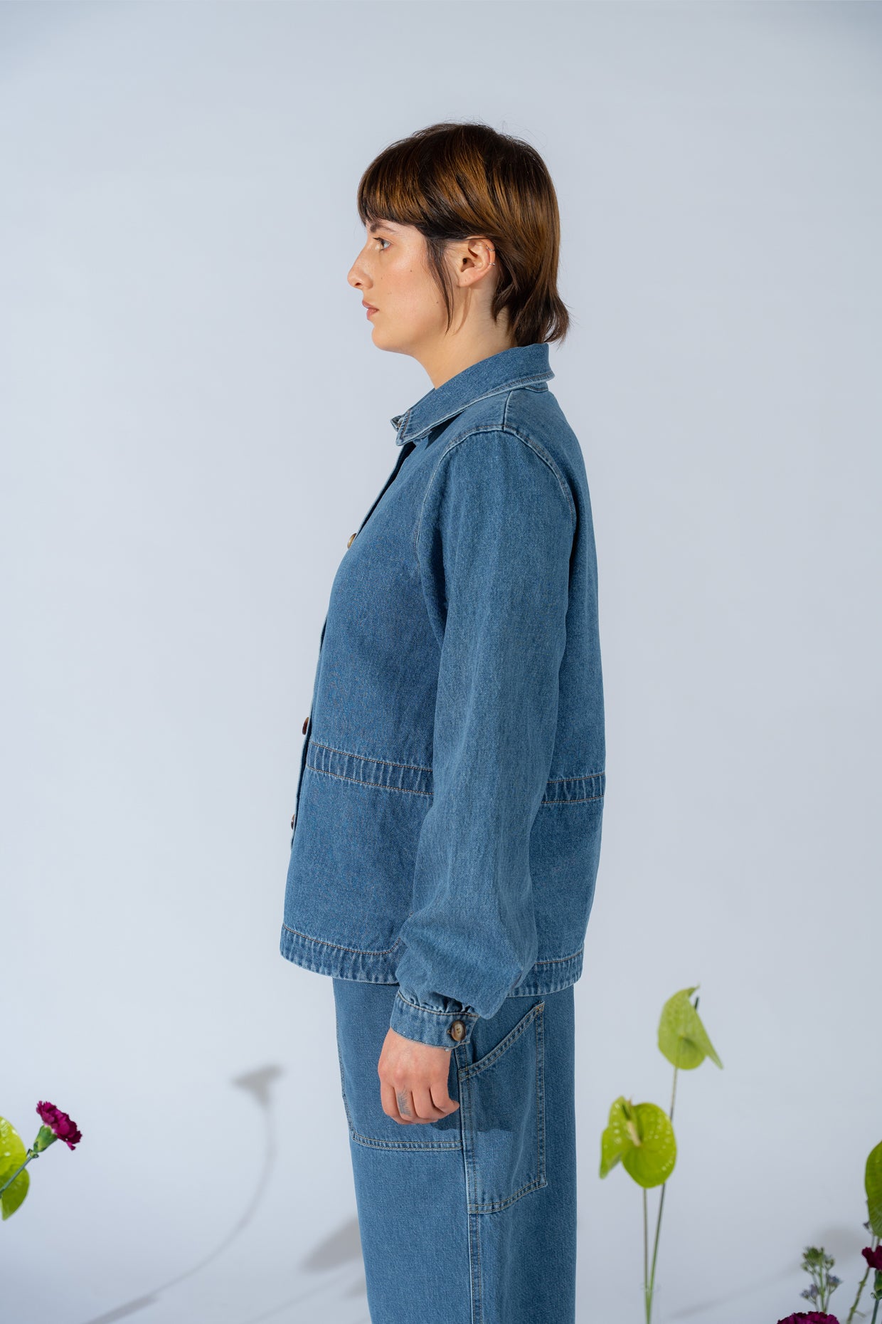 Overshirt Jeans Eva mit Kordelzug aus recycelter Baumwolle – Blau gewaschen