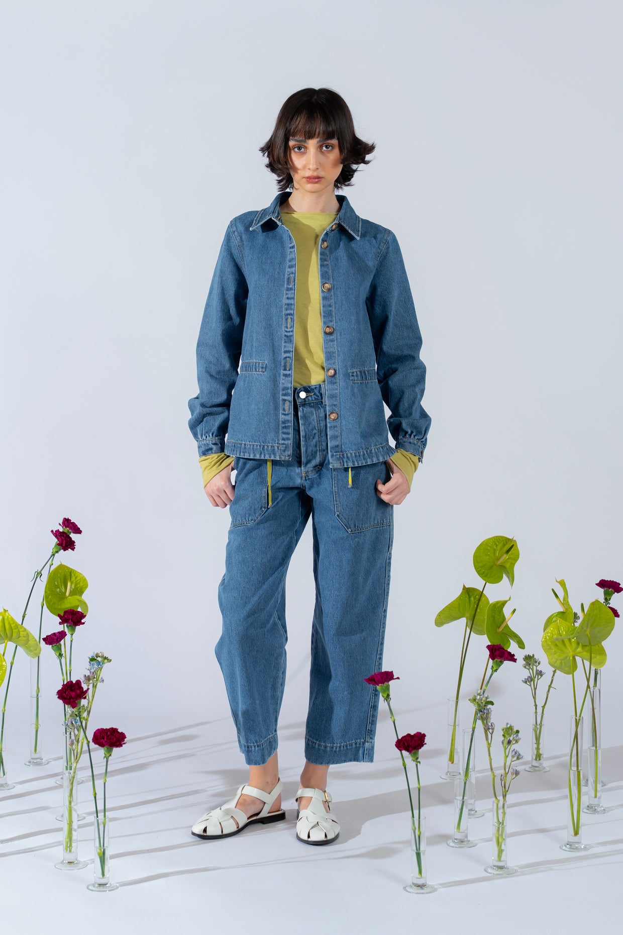 Overshirt Jeans Eva mit Kordelzug aus recycelter Baumwolle – Blau gewaschen