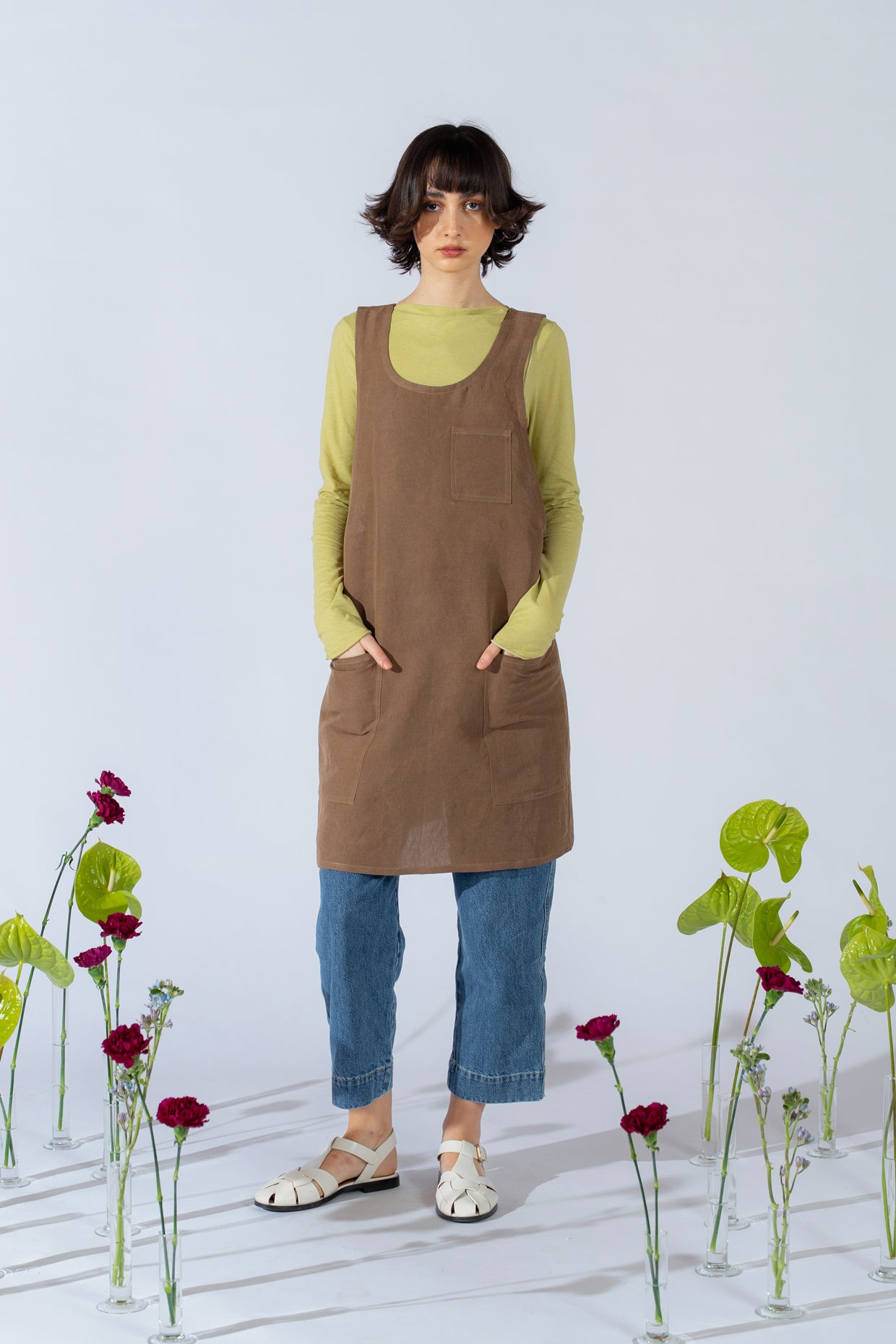 Schürze/Kleid für Damen – braun Old