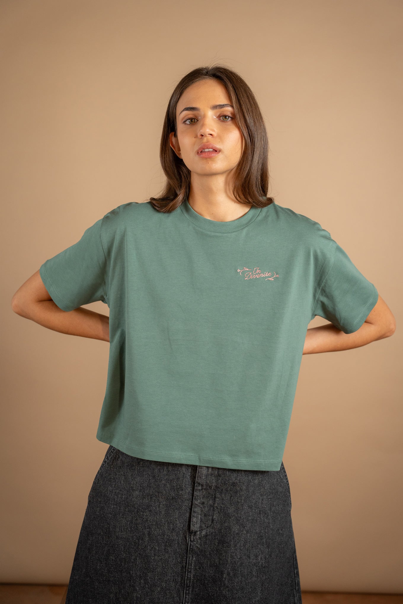 T-shirt "In divenire" - verde Eucalipto