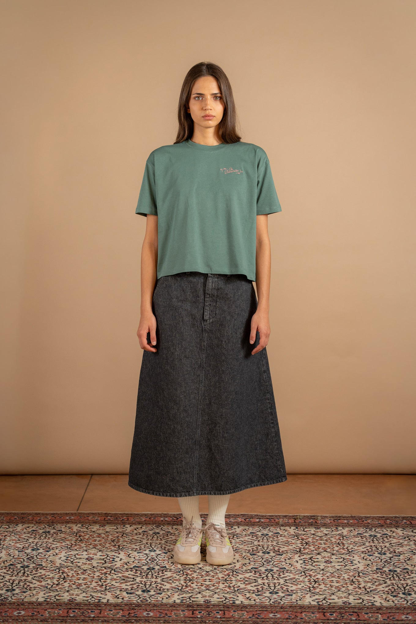 T-shirt "In divenire" - verde Eucalipto