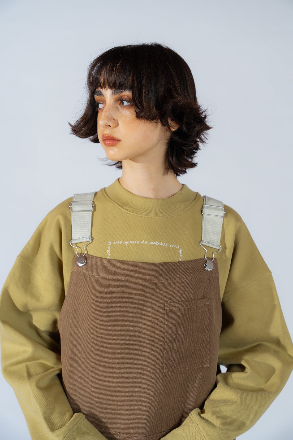 Unisex-Schürze aus Hanf-Denim – Braun Old