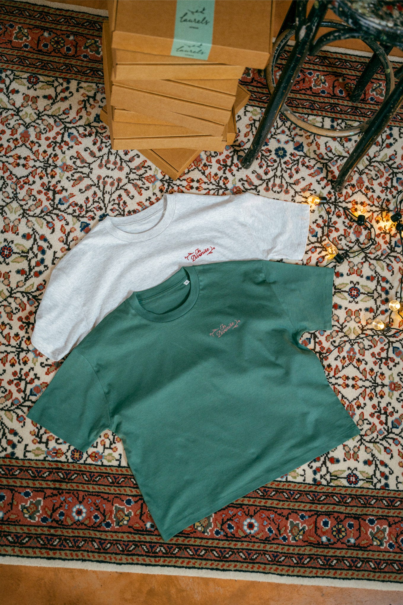 T-shirt "In divenire" - verde Eucalipto