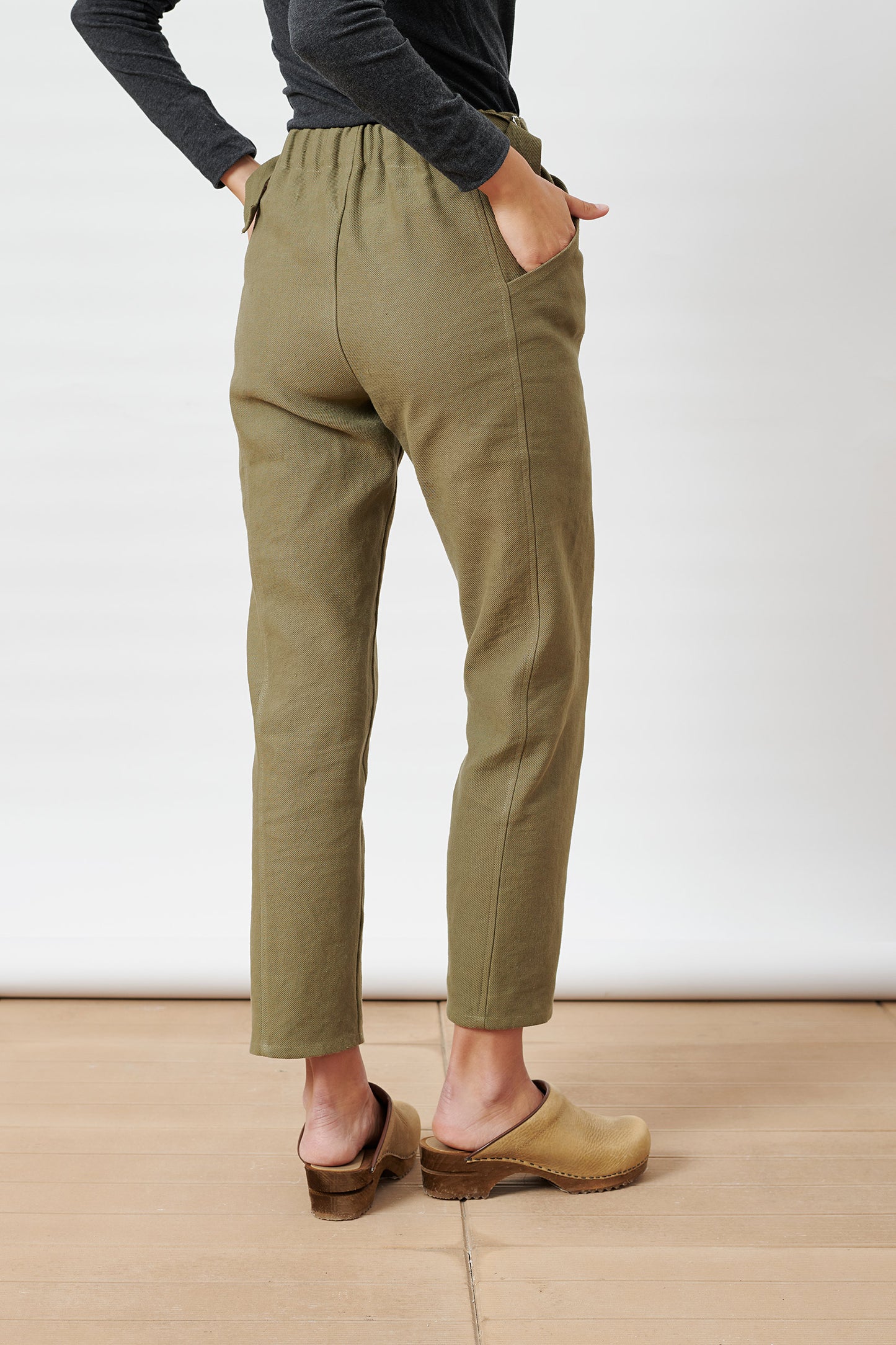 Dafne 2.0 - Pantalone regolabile color Verde Oliva